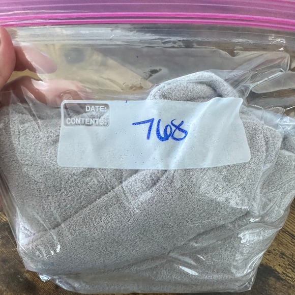 Barefoot Dreams ultra light cardigan robe size XS light gray pockets cozy chic - Picture 9 of 9